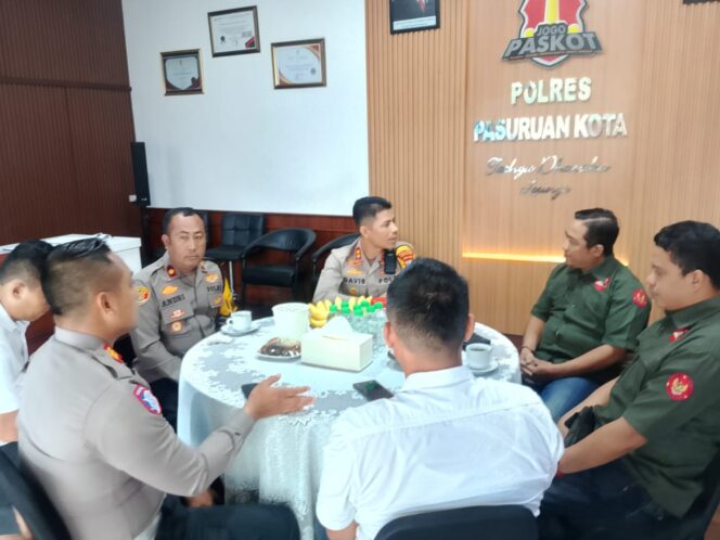 
					Kapolresta Pasuruan Apresiasi Trinusa: Bukti Kepedulian Nyata terhadap Infrastruktur Publik